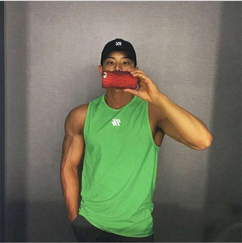 2023 Mens fitness gyms Tank top men Fitness sleeveless shirt Male mesh breathable Sports vest Undershirt Gyms Running vest men