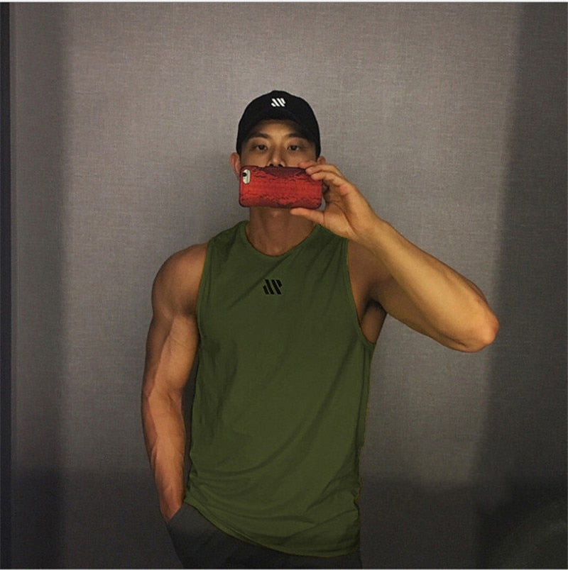 2023 Mens fitness gyms Tank top men Fitness sleeveless shirt Male mesh breathable Sports vest Undershirt Gyms Running vest men