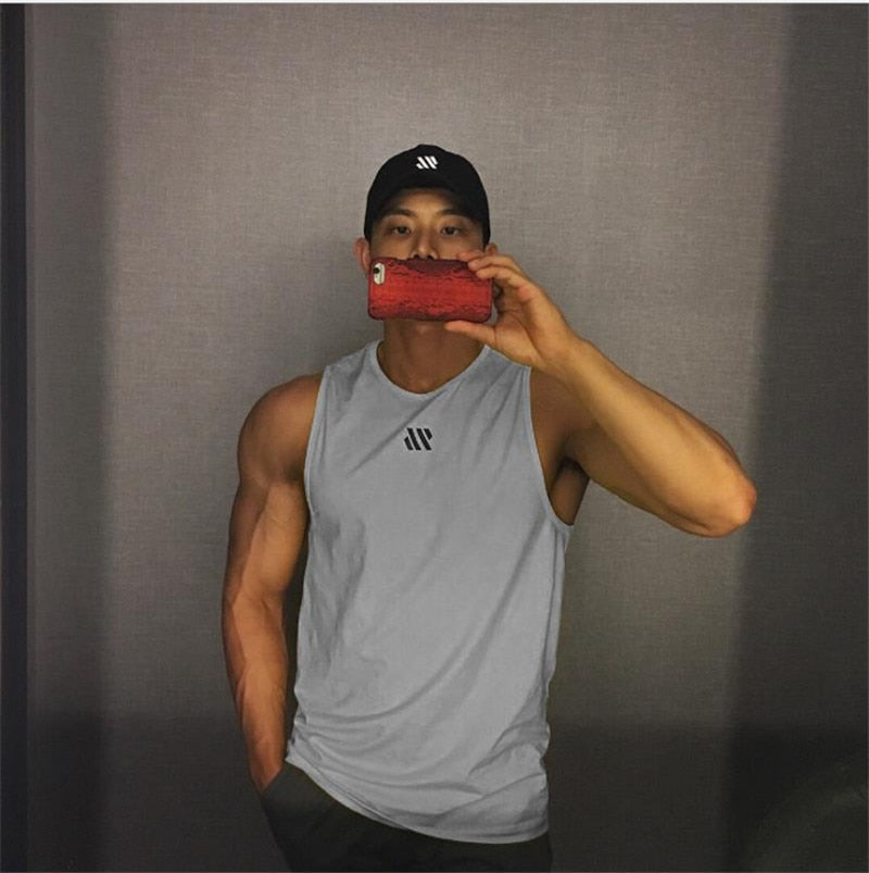2023 Mens fitness gyms Tank top men Fitness sleeveless shirt Male mesh breathable Sports vest Undershirt Gyms Running vest men